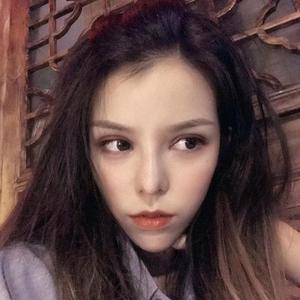 成人短篇H小说500篇淑芬
